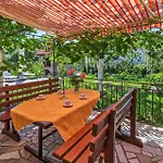 Gorgeous In With Wifi Апартаменты Матульи