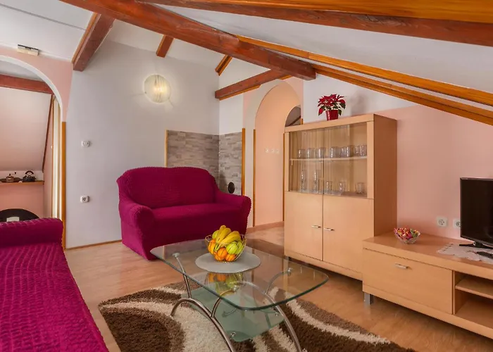 1 Bedroom Lovely In 公寓