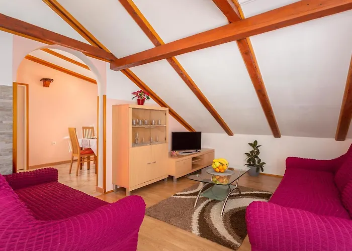 1 Bedroom Lovely In
