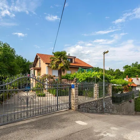 Apartment 1 Bedroom Lovely In Matulji