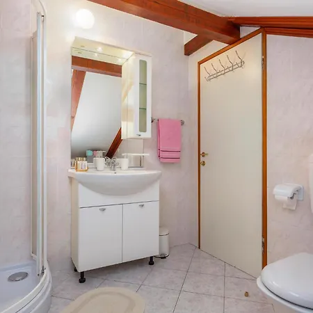 1 Bedroom Lovely In * Matulji